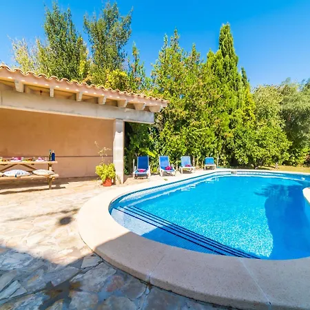 Charming Finca, 500m From Semesterbostad