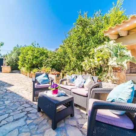 Semesterbostad Charming Finca, 500m From
