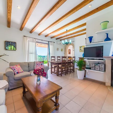 Semesterbostad Charming Finca, 500m From *