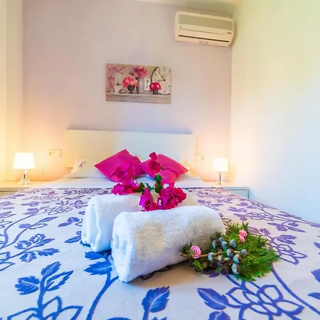 Charming Finca, 500m From Búger