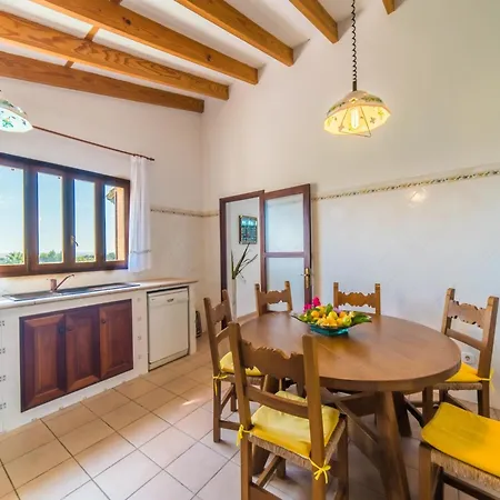 Ferienhaus Charming Finca, 500m From